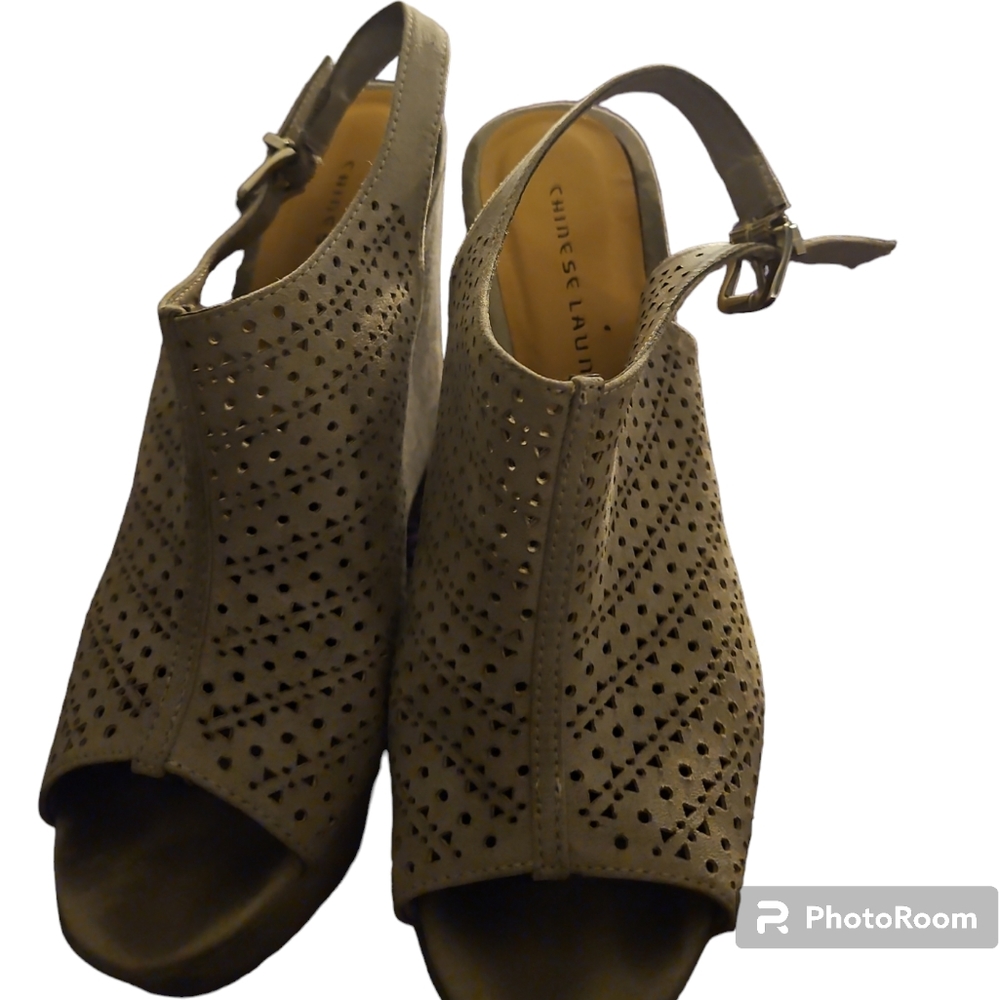 Chine Laundry tuape suede sandal wedges